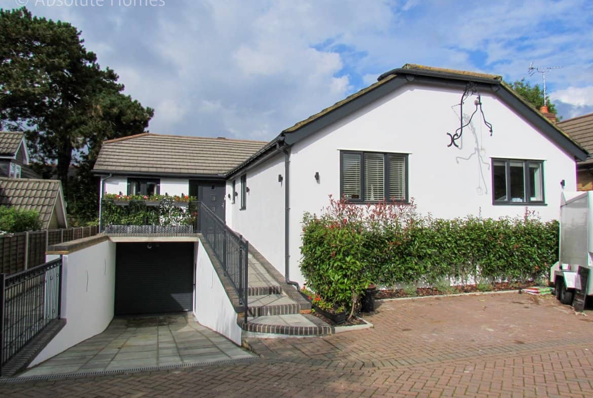Hamilton Close, Teddington, TW11 9LA, front