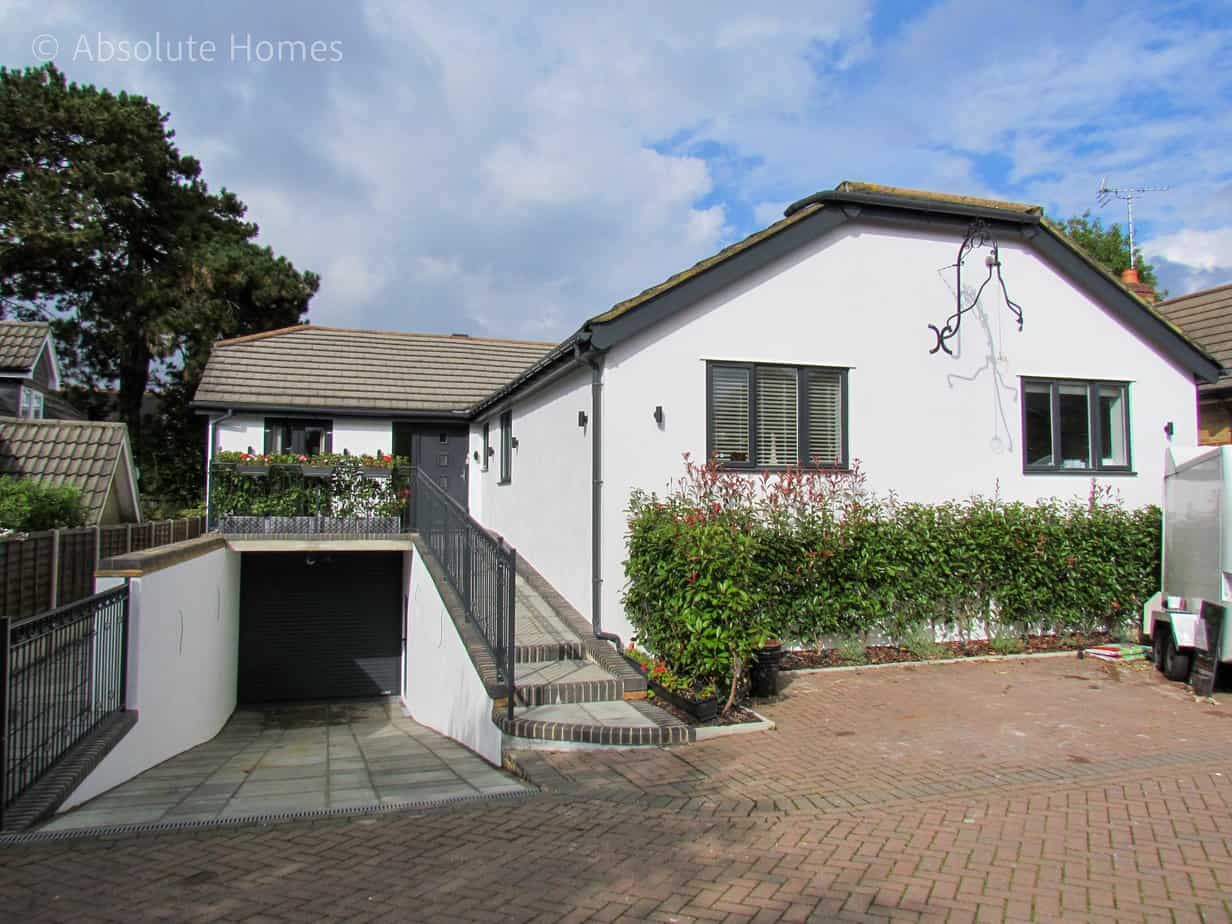 Hamilton Close, Teddington, TW11 9LA, front