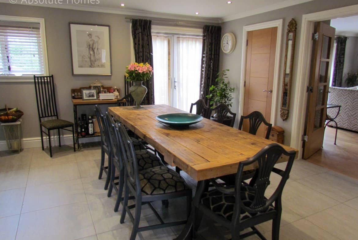 Hamilton Close, Teddington, TW11 9LA, Breakfast Room