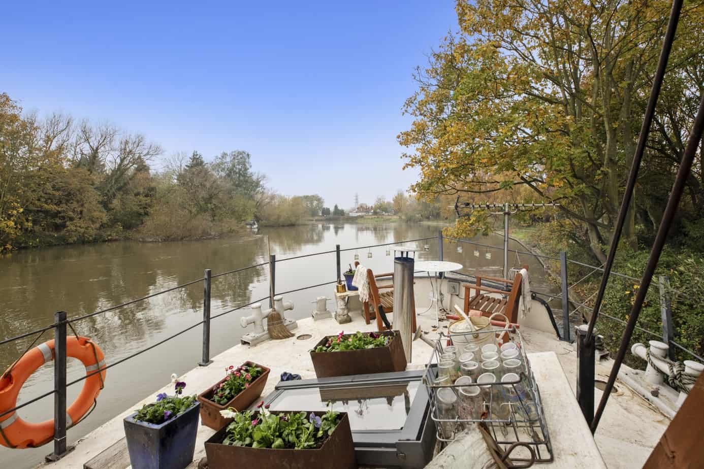 Houseboat for sale - Neo TW17 9NU