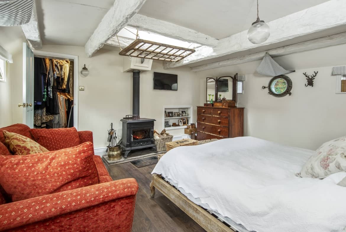 Houseboat for sale - Neo TW17 9NU