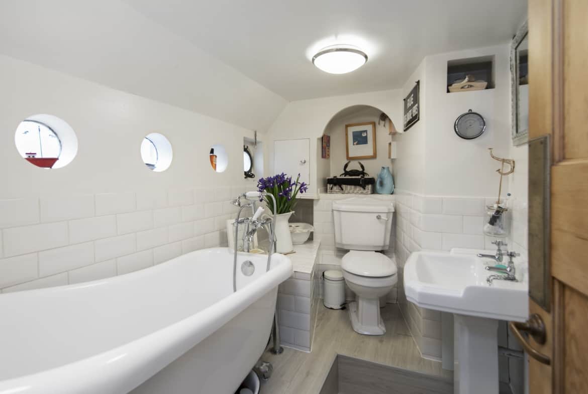 Houseboat for sale - Neo TW17 9NU