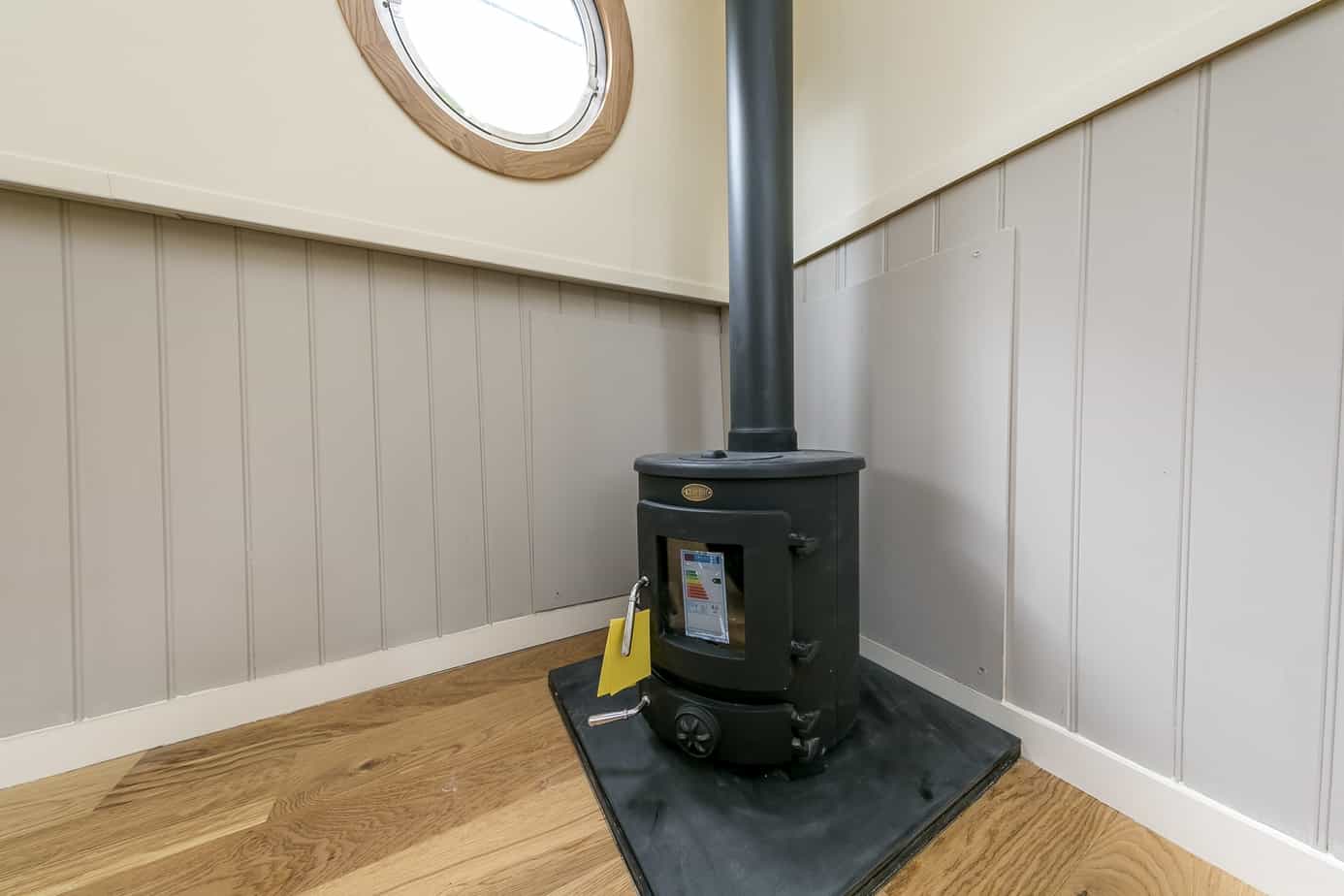 Widebeam-narrowboat-for-sale-wood-burning-stove-Home-Comforts TW12 2HF