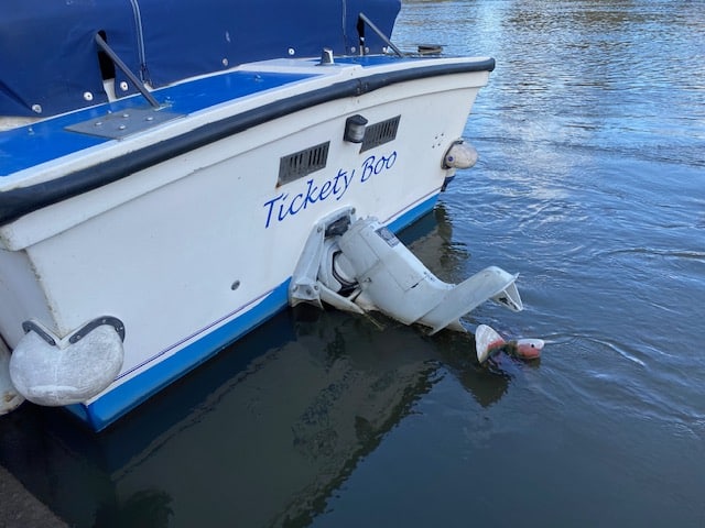 Cabin cruiser for sale - Riverside stainesonthames tw183nj